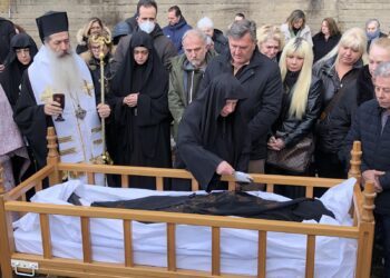 Η Εξόδιος Ακολουθία της Μοναχής Θεοπίστης