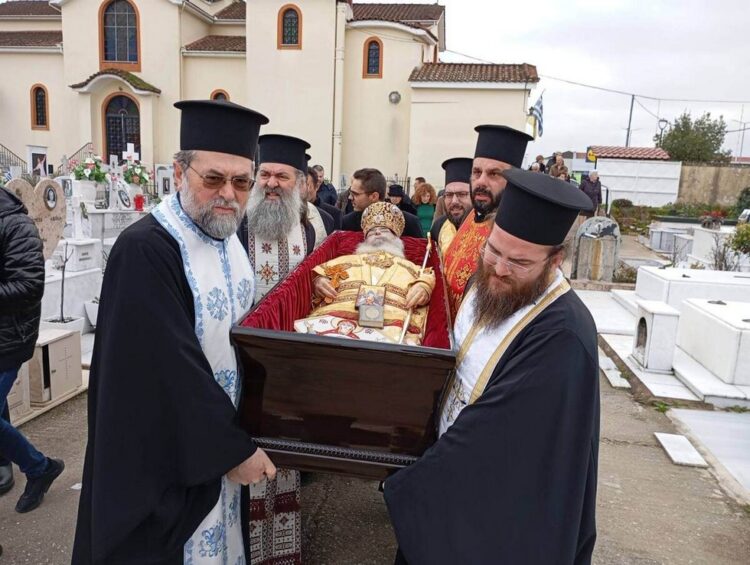 Στην πατρώα γη ο μακαριστός Μητροπολίτης Νεοχωρίου κυρός Παύλος