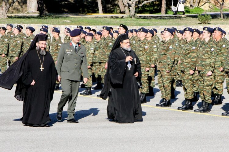 O Μητροπολίτης Μεσσηνίας στην ορκωμοσία οπλιτών του 9ου Σ.Π.