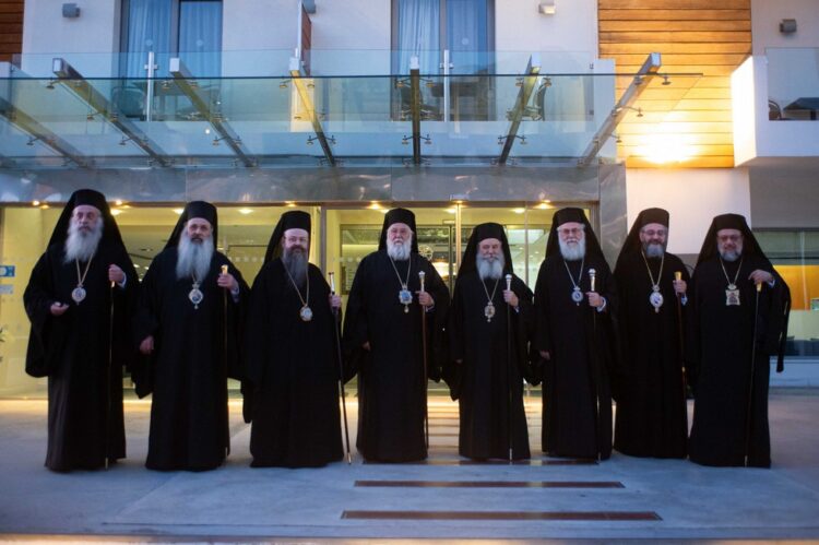 Πολυαρχιερατικός Εσπερινός για την Πολιούχο της Καλαμάτας «Παναγία Υπαπαντή»