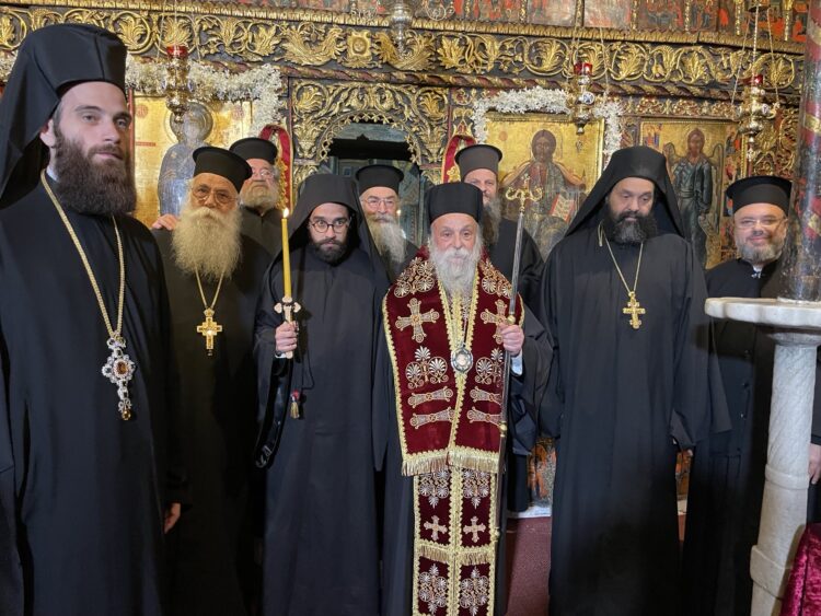 Πρώτη κουρά εις μοναχόν μετά από πολλά έτη στο Σπήλαιο Γρεβενών