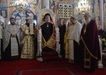 Πανηγυρικός Εσπερινός για τον Άγιο Νικόλαο τον Πλανά στη Νάξο