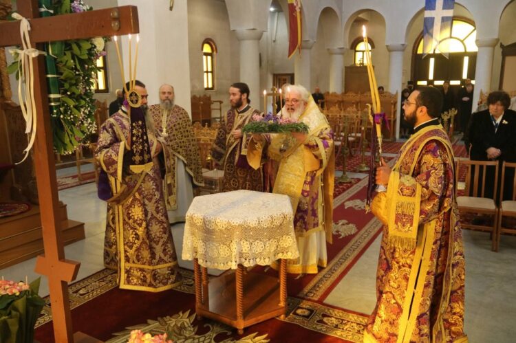 Κυριακή της Σταυροπροσκυνήσεως στον Ιερό Ναό Τιμίου Σταυρού και Αγίου Γεωργίου Στέρνας