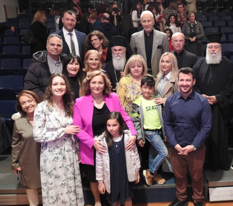 ΕΟΡΤΗ ΤΗΣ ΙΕΡΑΣ ΜΗΤΡΟΠΟΛΕΩΣ ΚΑΛΑΒΡΥΤΩΝ ΚΑΙ ΑΙΓΙΑΛΕΙΑΣ ΓΙΑ ΤΗΝ 25Η ΜΑΡΤΙΟΥ