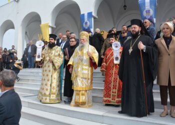 Με λαμπρότητα η Νάξος τίμησε τον Άγιο Νικόλαο τον Πλανά