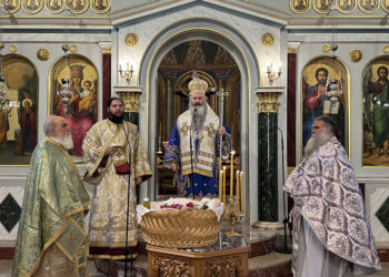 Επίσκοπος Αχελώου Νήφων: «Για εμάς τους χριστιανούς, ο χρόνος μετατρέπεται σε καιρό»