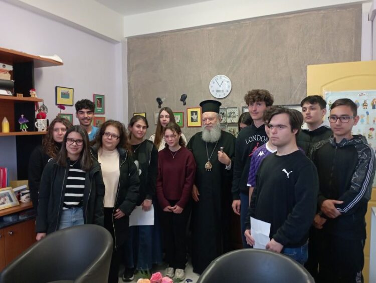 ΣΤΟ Γ.Ε.Λ. ΒΑΣΙΛΙΚΟΥ Ο ΜΗΤΡΟΠΟΛΙΤΗΣ ΧΑΛΚΙΔΟΣ