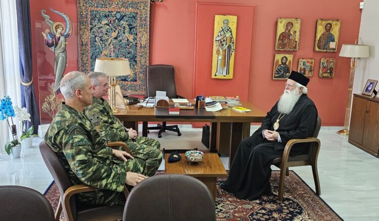 Ο Διοικητής της 1ης Στρατιάς στον Μητροπολίτη Δημητριάδος