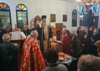 Φθιώτιδος Συμεών: «Ο Άγιος Νικόλαος ο Πλανάς μας εισάγει στον Παράδεισο»