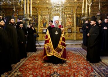 Χοροστασία του Μητροπολίτου Κιέβου στον Πατριαρχικό ν