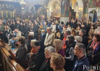 Κατακλίστηκε ο Ι.Ν. Αγίων Τιμοθέου και Μαύρας με πιστούς για να ακούσουν τον Γέροντα Νεκτάριο Μουλατσιώτη