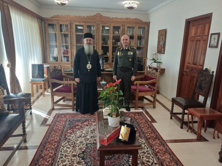 ΕΠΙΣΚΕΨΗ  ΑΡΧΗΓΟΥ ΓΕΣ ΣΤΗΝ Ι.Μ. ΠΕΡΙΣΤΕΡΙΟΥ