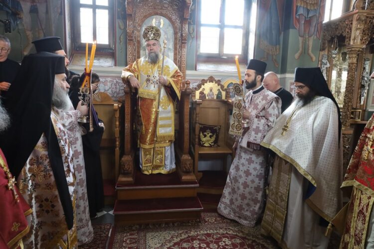 Σερρών Θεολόγος: «Το μέτρο της θείας αγάπης, ο Σταυρός του Χριστού»