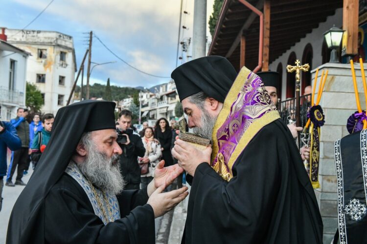«Τα ‘’Άχραντα Πάθη’’ του Κυρίου μας, πηγή ευλογίας, χάριτος, παρακλήσεως και παρηγορίας»