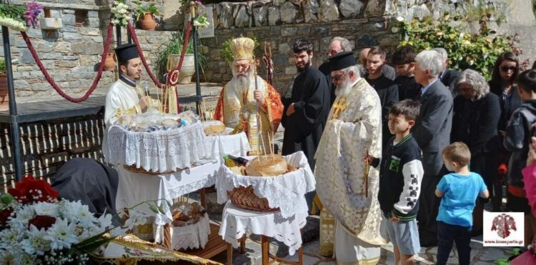 Η πανηγυρική Αρχιερατική Θεία Λειτουργία στην Ι.Μ. Ζωοδόχου Πηγής Καστρίου