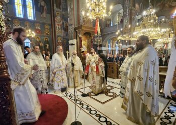 ΑΡΧΙΕΡΑΤΙΚΗ Θ.ΛΕΙΤΟΥΡΓΙΑ ΣΤΗΝ ΠΑΝΗΓΥΡΗ ΤΟΥ ΑΓ. ΓΕΩΡΓΙΟΥ ΓΙΑΝΝΙΤΣΩΝ