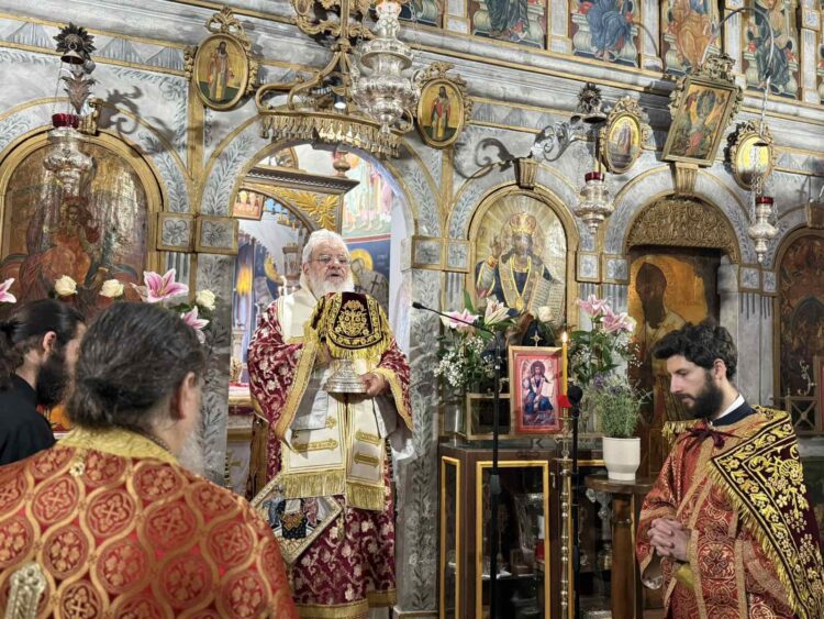 Ο ΜΗΤΡΟΠΟΛΙΤΗΣ ΒΡΕΣΘΕΝΗΣ ΣΤΗΝ ΠΑΛΑΙΟΚΑΣΤΡΙΤΣΑ