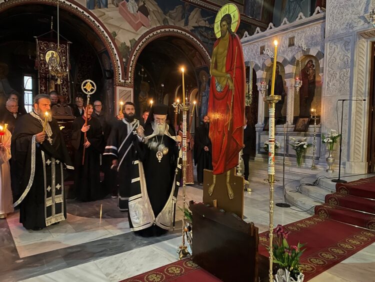 Η Ακολουθία του Νυμφίου στην Μητρόπολη Κορίνθου