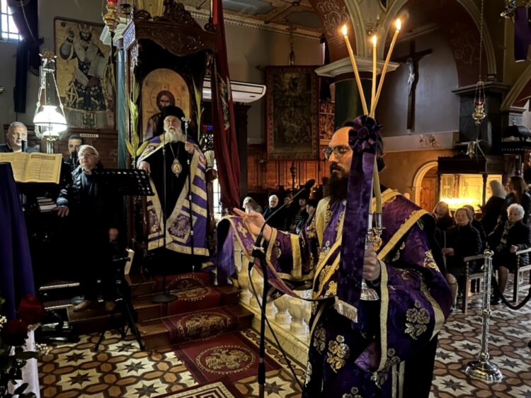 Η Ακολουθία του Νυμφιου στην Κέρκυρα