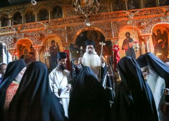 Φθιώτιδος Συμεών: «Πότιζε με τα δάκρυά σου τον κήπο των Θείων Δωρεών»