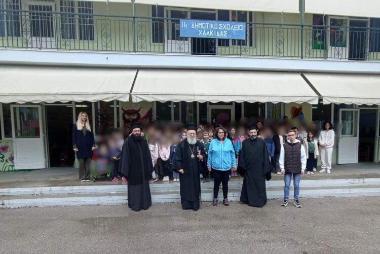 ΠΡΟΠΑΣΧΑΛΙΕΣ ΕΠΙΣΚΕΨΕΙΣ ΤΟΥ ΜΗΤΡΟΠΟΛΙΤΟΥ ΧΑΛΚΙΔΟΣ ΣΕ ΣΧΟΛΕΙΑ