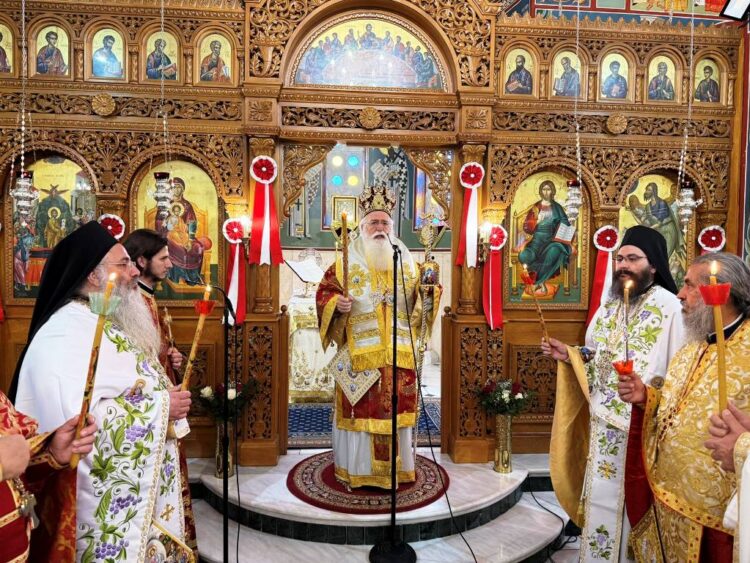 Με λαμπρότητα τιμήθηκε η μνήμη των Αγίων Ραφαήλ, Νικολάου και Ειρήνης στο Βόλο