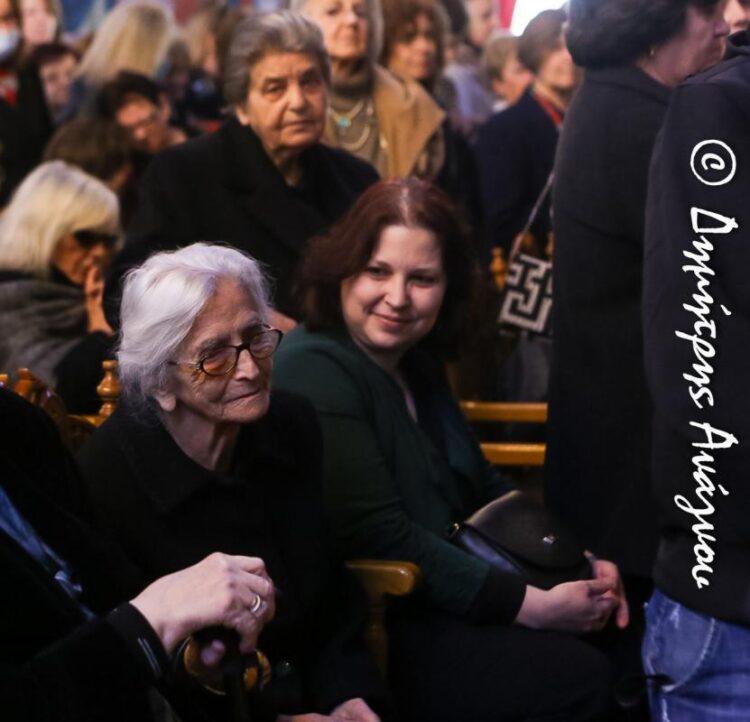 «Αυτά τα ευλογημένα και άγια χεράκια να ευλογούν και όλους εμάς!» Ο Φθιώτιδος Συμεών για την δούλη του Θεού Βαΐα