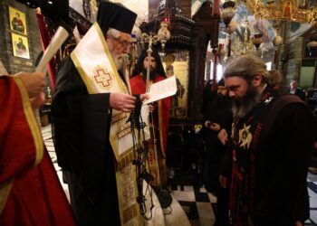 Κουρά μεγαλόσχημου μοναχού στην Ιερά Μονή Τρικόρφου