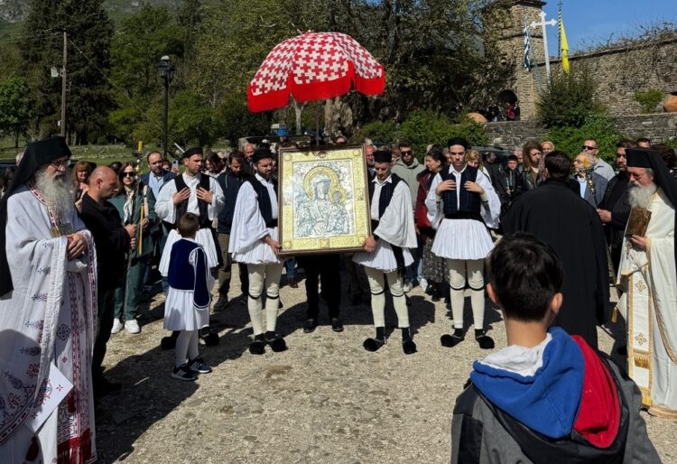 Ἡ λιτανεία τῆς Παναγίας στὴν Μονή Μολυβδοσκεπάστου