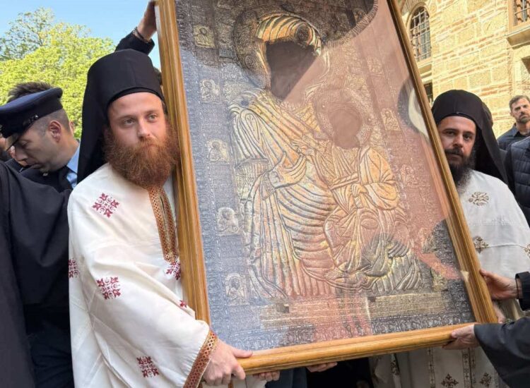 Η πανήγυρη της Παναγίας Πορταΐτισσας στην Ιερά Μονή Ιβήρων