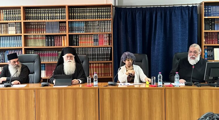 Η ενδοοικογενειακή βία στο επίκεντρο της Ιερατικής Σύναξης της Ιεράς Μητροπόλεως Δημητριάδος