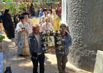 Πλήθος προσκυνητών στην πανήγυρη της Ι.Μ. Αγίου Ιωάννη Θεολόγου Χάρακα