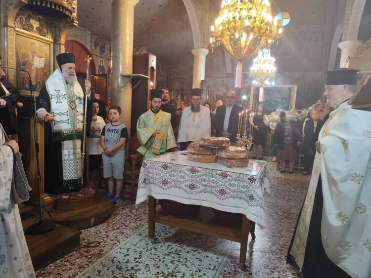 Εσπερινός Ανακομιδής Ιερών λειψάνων του Αγίου Νικολάου στο Ξυνονέρι