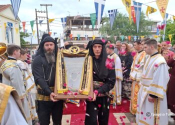 Υποδοχή Ιεράς Εικόνας Παναγίας Σουμελά  στην προσφυγική Ενορία των Αγίων Κωνσταντίνου και Ελένης Αγρινίου