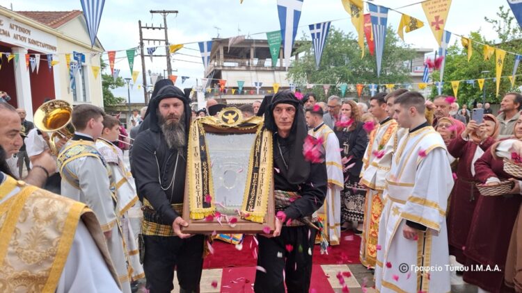 Υποδοχή Ιεράς Εικόνας Παναγίας Σουμελά  στην προσφυγική Ενορία των Αγίων Κωνσταντίνου και Ελένης Αγρινίου