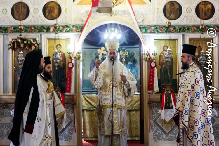 Φθιώτιδος Συμεών: «Η Ανάσταση μας περνάει από την ιδιωτεία στην κοινωνία»