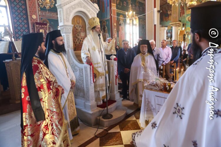 Φθιώτιδος Συμεών: «Στην Εκκλησία πρώτα ζεις κάτι και μετά το περιγράφεις»