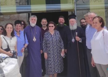 Η ΥΠΟΥΡΓΟΣ ΠΟΛΙΤΙΣΜΟΥ ΛΙΝΑ ΜΕΝΔΩΝΗ ΣΤΟΝ ΠΑΛΑΙΟΧΡΙΣΤΙΑΝΙΚΟ ΙΕΡΟ ΝΑΟ ΑΓΙΑΣ ΠΑΡΑΣΚΕΥΗΣ ΧΑΛΚΙΔΟΣ