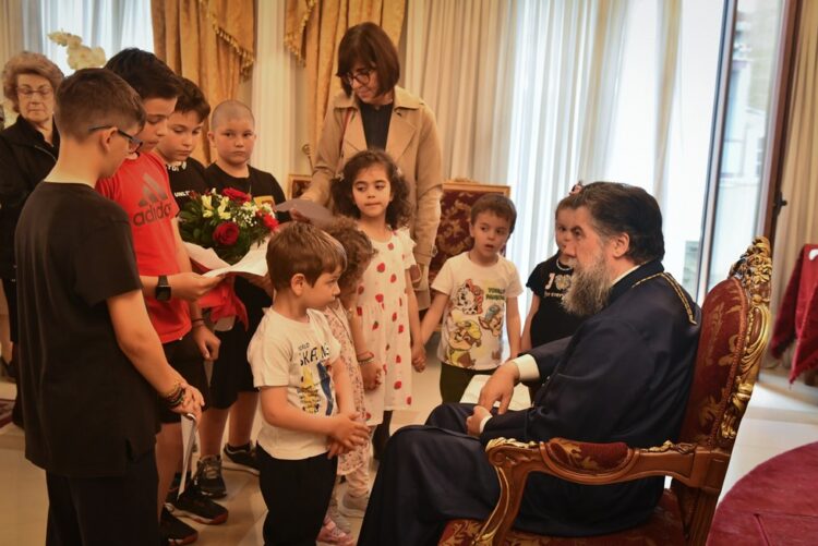 Σερρών Θεολόγος: «Σεμνύνομαι εν Κυρίω για τον φιλόθεο λαό μας και τους καλούς μου συνεργάτες κληρικούς και λαϊκούς»