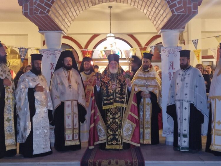 “Τόν ἀστέρα πάντες τόν φαεινόν…”