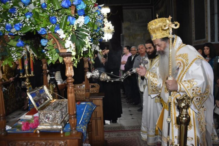 Ιερά Αγρυπνία υπό του Μητροπολίτου Φθιώτιδος ενώπιον της Τιμίας Ζὠνης της Θεοτόκου στην Καρδίτσα