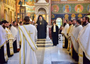 Μεθέορτος Εσπερινός στον πανηγυρίζοντα Ιερό Μητροπολιτικό Ναό Αγίου Αχιλλίου