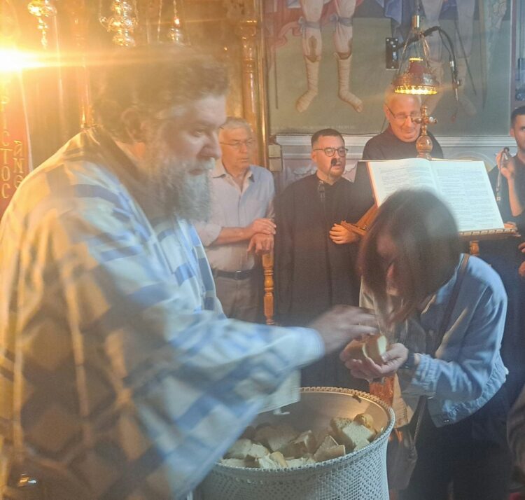 Σερρών Θεολόγος προς μαθητές: «Στον αγώνα των πανελλαδικών εξετάσεων σας συνοδεύω με την προσευχή και την αγάπη μου. Καλή επιτυχία!»