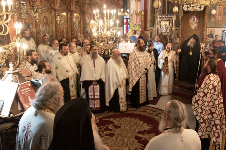 ΠΑΝΗΓΥΡΙΚΟΣ ΕΟΡΤΑΣΜΟΣ ΤΩΝ ΠΡΩΤΟΚΟΡΥΦΑΙΩΝ ΑΠΟΣΤΟΛΩΝ ΣΤΑ ΓΙΑΝΝΙΤΣΑ