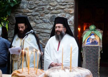 Ο εσπερινός του Αγίου Λουκά του Ιατρού στην Νέδουσα Μεσσηνίας