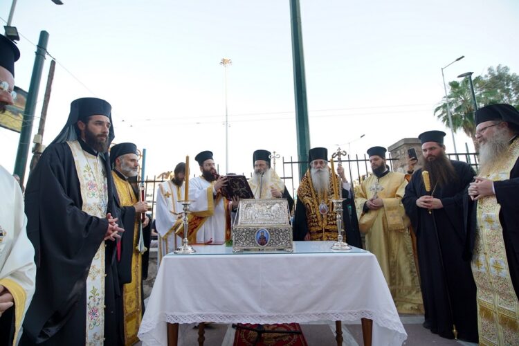 Θυρανοίξια Παρεκκλησίου της Αγίας Φιλοθέης στον Πειραιά