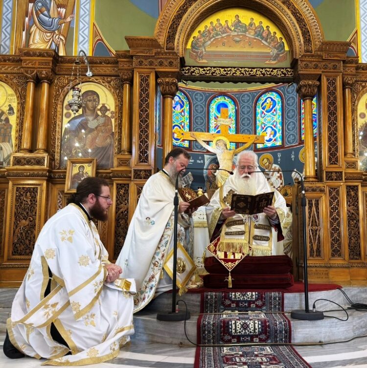 Λαμπρός ο εορτασμός της Πεντηκοστής στον Βόλο