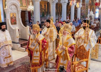 Λαμπρό συλλείτουργο Αρχιεπισκόπου Κρήτης και Μητροπολίτου Δημητριάδος στον Βόλο