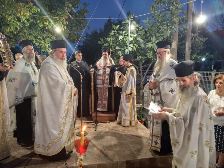 Ο Εσπερινός του Αγίου Παντελεήμονος στην Καρδίτσα