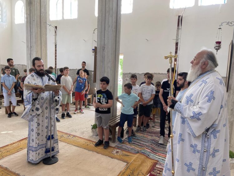 Θεία Λειτουργία στις Κατασκήνωσης της Ιεράς Μητροπόλεως Κερκύρας